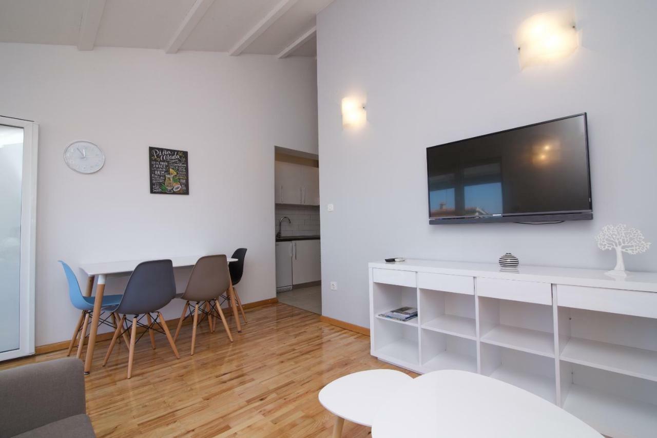 Apartments Dada Biograd Na Moru Exterior foto