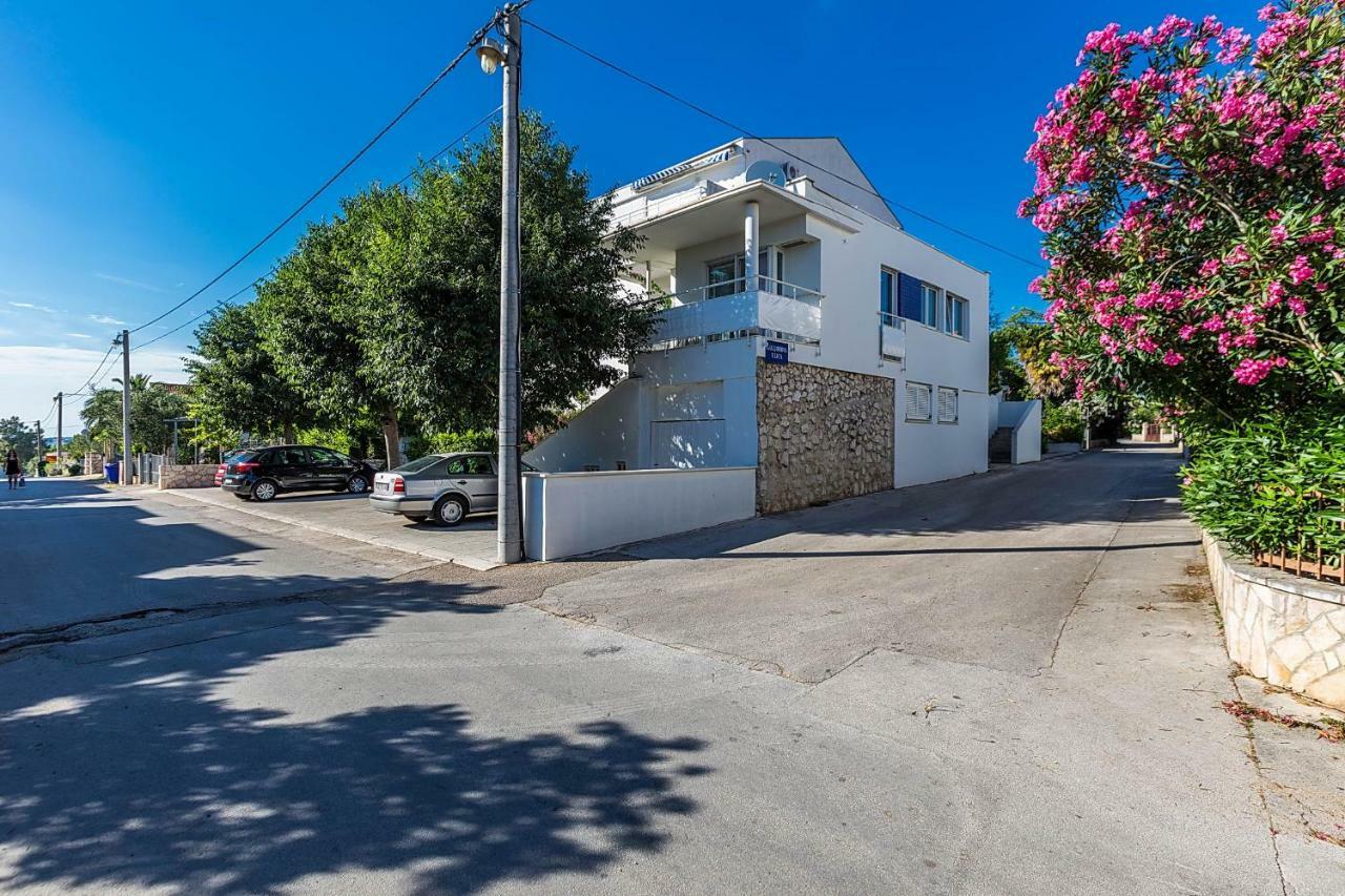 Apartments Dada Biograd Na Moru Exterior foto